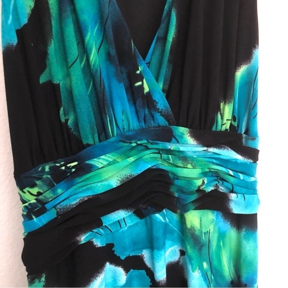 Evan Picone Halter Dress - Picture 5 of 10